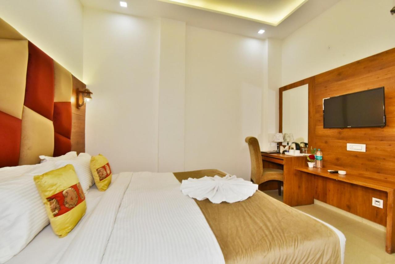 Hotel Sallow International-Hotel Near Golden Temple Amritsar Buitenkant foto